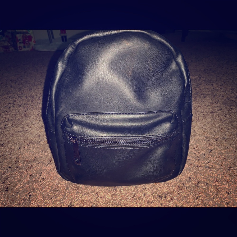 Cute small Tilly’s Backpack